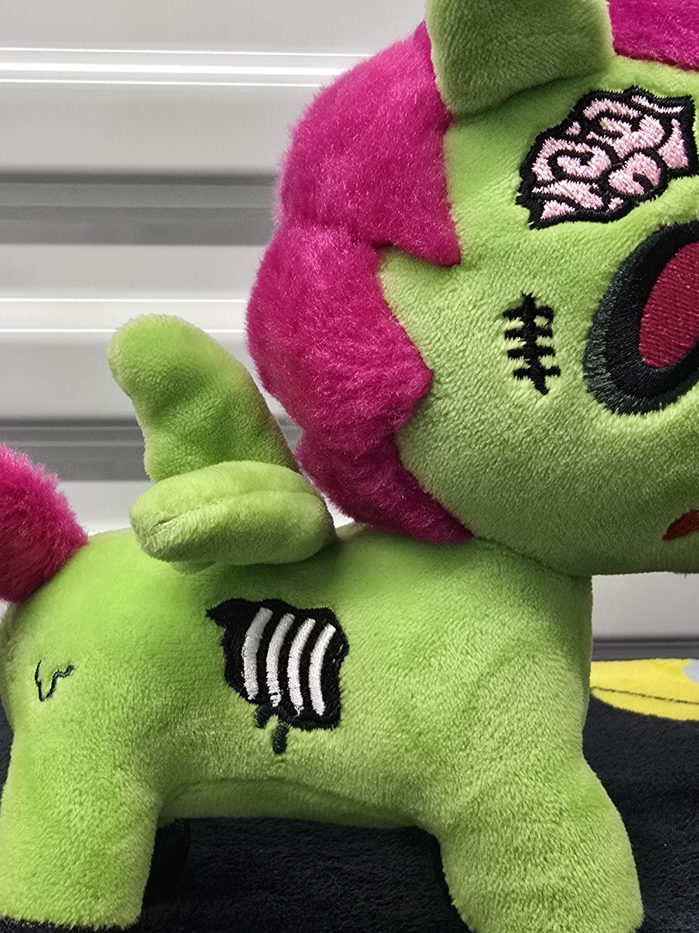 Tokidoki Milo Zombie Unicorno Series 3 Plush - Picture 2 of 5